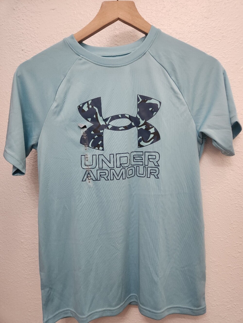 Under Armour Light Blue Boys' Short Sleeve Logo Tee Youth Large
